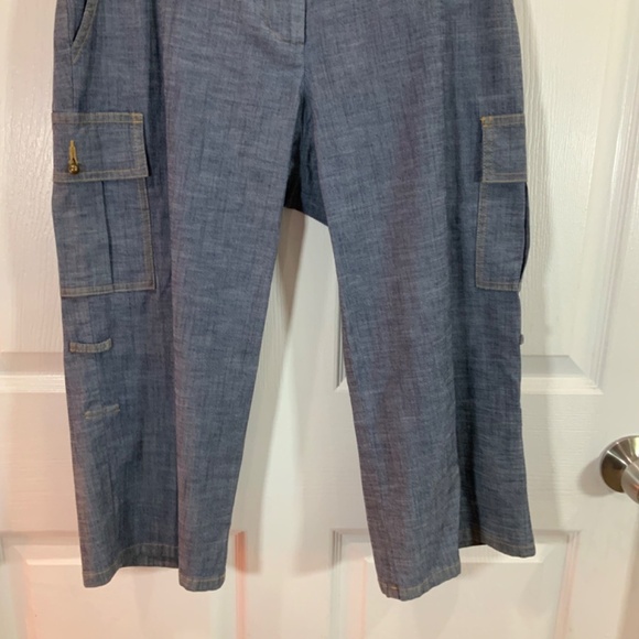 Trina Turk Blue Denim Cargo Capri Short Pants Size 8 - Picture 3 of 9